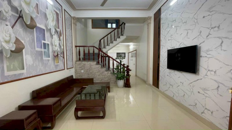 Bán nhà 3 tầng ngõ phố ph Thanh Bình, TP HD, 49.5m2, mt 4.41m, 3 ngủ, ngõ ô tô, rẻ đẹp