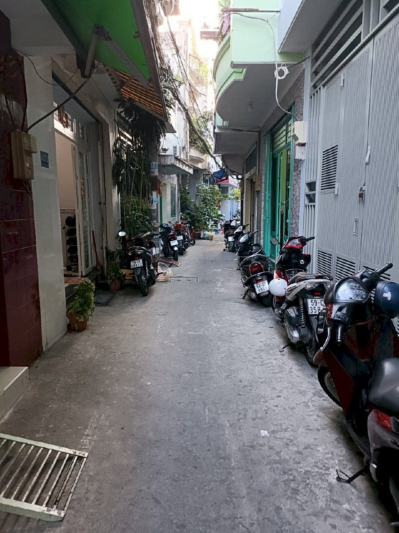 Bán nhà hẻm Lê Văn Lương, p Tân Hưng Q7, TP HCM