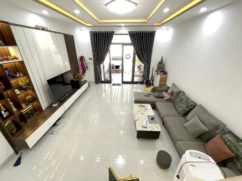 Nhà 1 mê, Đẹp, 5*38,5m, Đg A4, gần Phạm Ngũ Lão