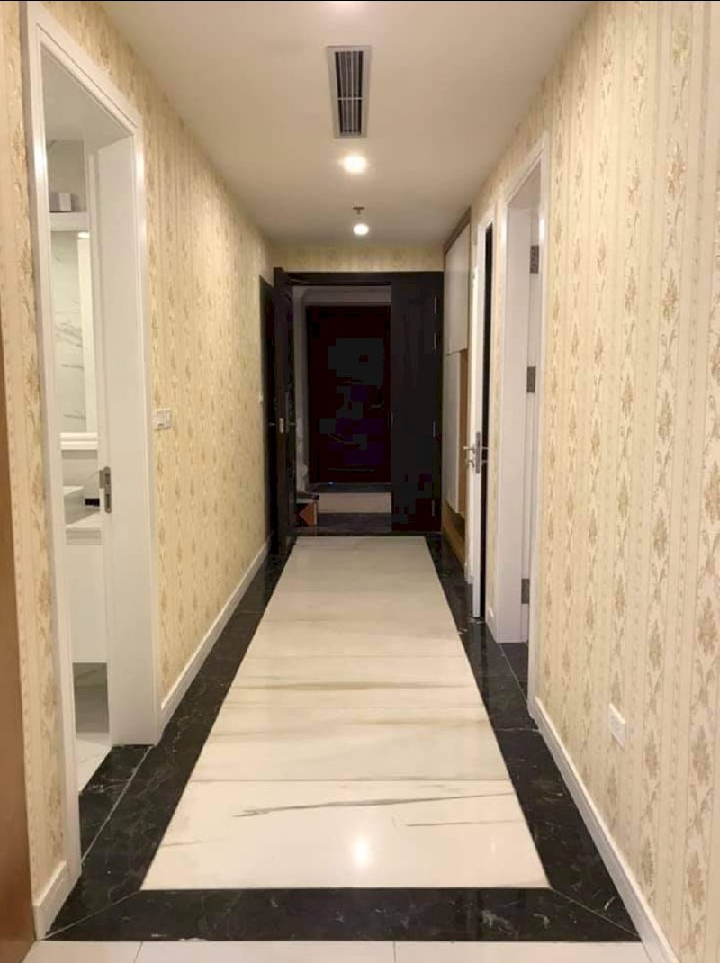 Căn Mặt Phố Lớn 2 Ô Tô Tránh, Ô Tô Vào Nhà, Hàng Xóm Park City