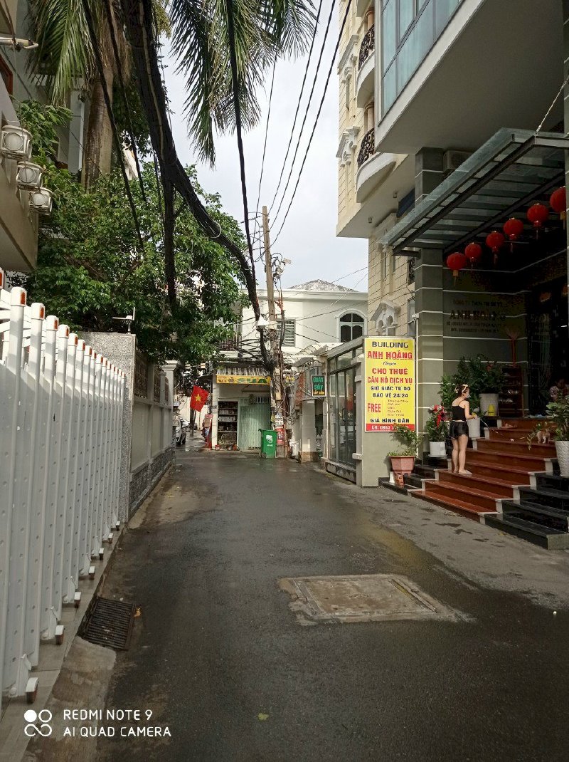 Bán nhà mặt tiền đường khu dân cư phường Tân phú Q7, tphcm, giá 10 tỷ thương lượng