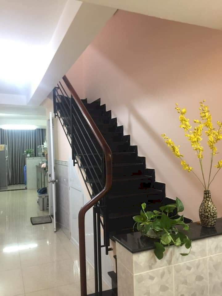 Chủ bán gấp nhà MT đường đôi Q7, HCM, giá 6 tỷ Quận 7, Hồ Chí Minh