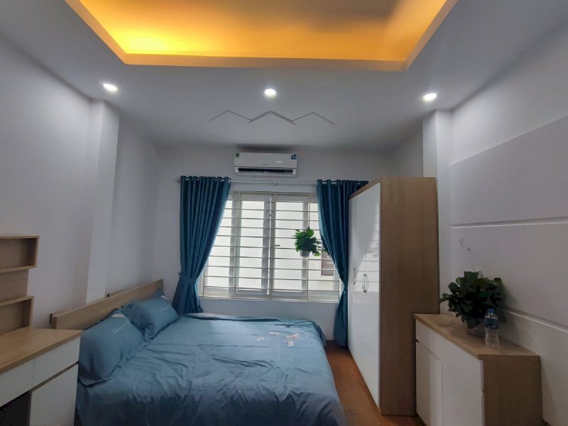 Bán Nhà Phố Hoàng Hoa Thám, Ngọc Hà, Ba Đình, Ô Tô, Sát Phố, 38m2, 5 Tầng, Giá Chỉ 4.91 Tỷ.