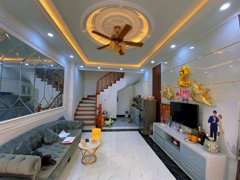 Bán Nhà Đẹp, Siêu Hiếm, Thuỵ Khuê, Tây Hồ, Sát Phố, Thông, 36mx4t, Nhỉnh 4 Tỷ.