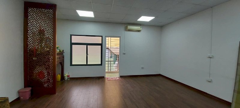 Chỉ 4.2 Tỷ, Phố Thụy Khuê, Nhà 2 Thoáng, Thông, Sát Phố, 47m2, 4 Tầng Chắc Chắn