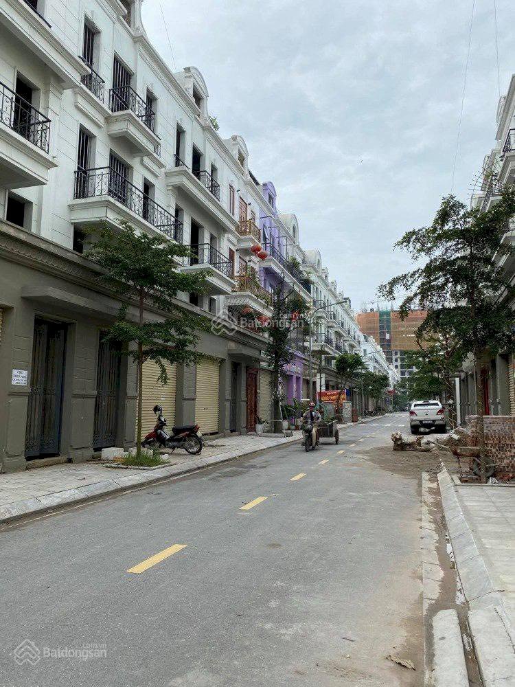Bán Shophouse Hải Phát Thuận An Trâu Quỳ -90m2 4 tầng đường 11m