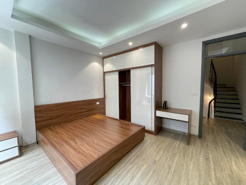 Bán Nhà Phố Hoàng Như Tiếp, 40m2, Xách valy ở luôn, Nhỉnh 3 tỷ