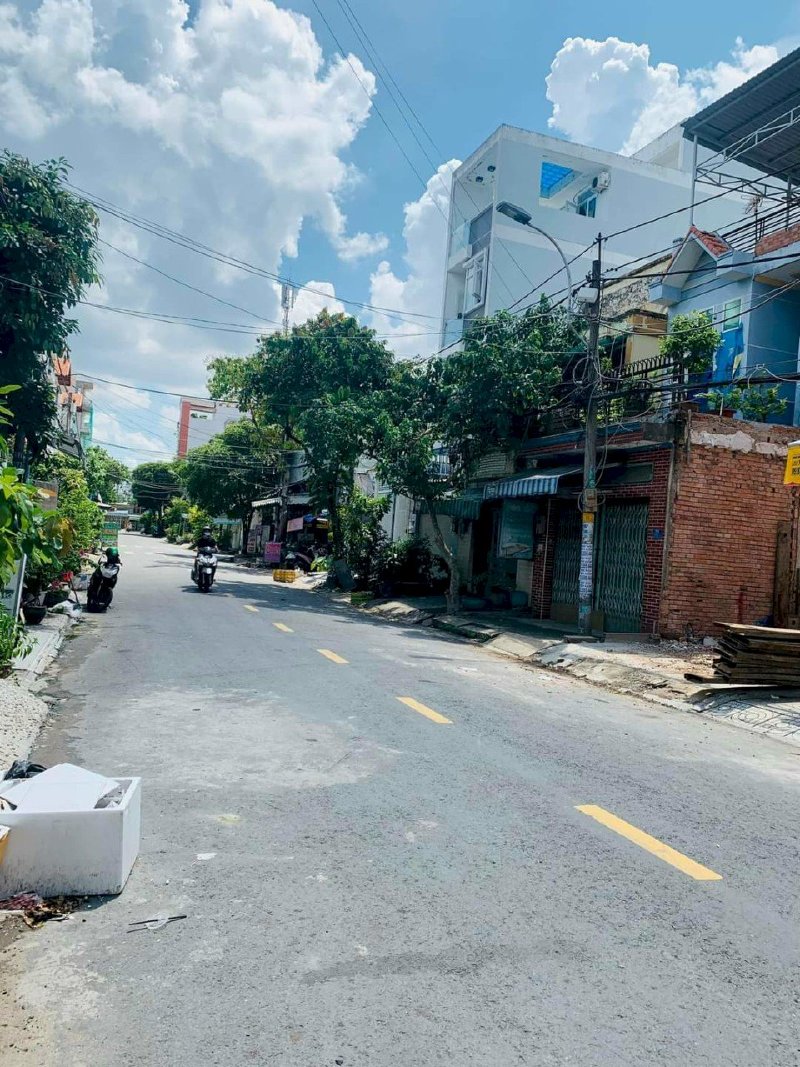 Nhà Mặt Tiền Đường Số 51 Lâm Văn Bền. P Tân Quy. 3,5x19m. Cấp 4. Giá Đầu Tư Chỉ 7,8 Tỷ