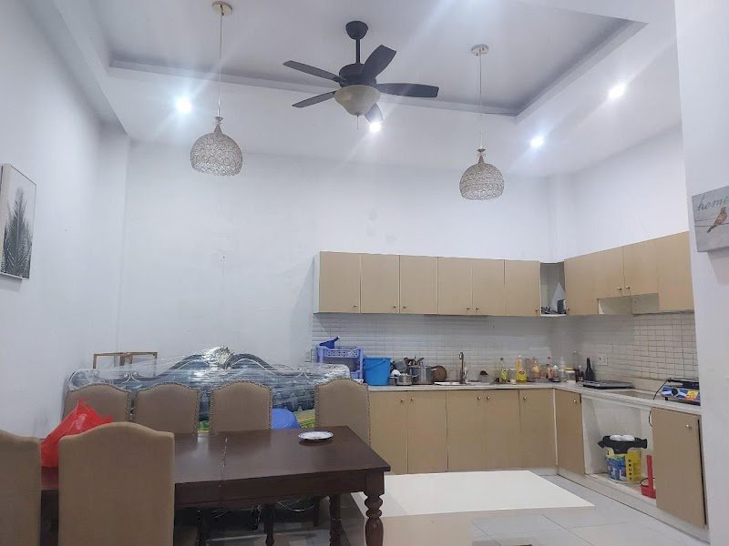 Bán nhà Thiên Phước, Tân Bình, Hẻm ô tô, 80m2, 4 tầng 5PN, 10 Tỷ 5 TL