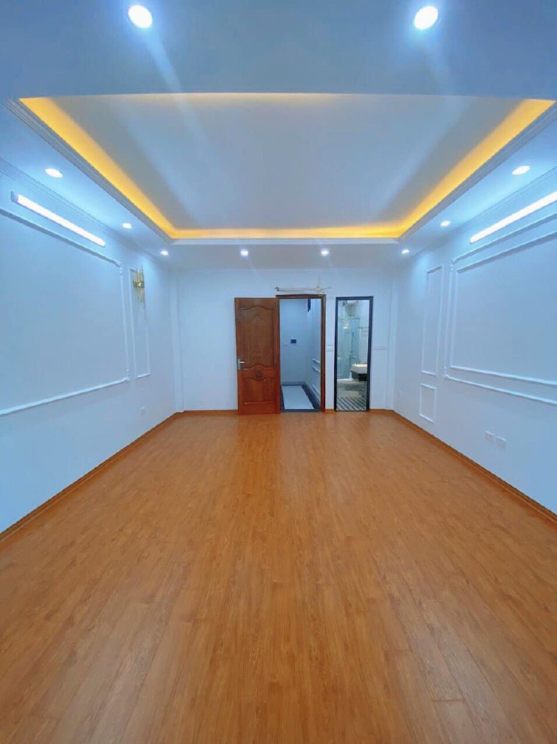 Bán nhà chính chủ Khương Đình, Thanh Xuân, 45m2 x6 Tầng x MT 4,6m, Thang máy kinh doanh VP, Otô