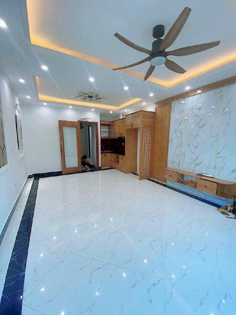 Bán nhà chính chủ Khương Đình, Thanh Xuân, 45m2 x6 Tầng x MT 4,6m, Thang máy kinh doanh VP, Otô