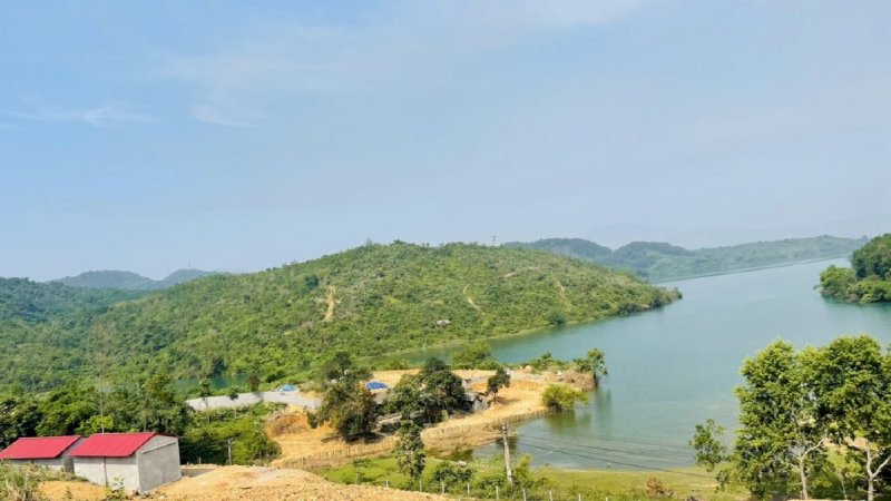 Bán Đất Khu Nghỉ Dưỡng View Hồ 1000m2 Shr Ngay Lâm San, Cẩm Mỹ, Đồng Nai.