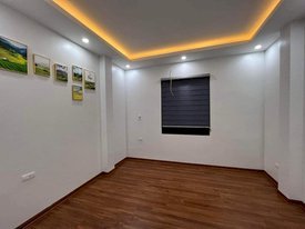 Nhà 4 tâng Nguyễn Lương Bằng chỉ 2,48 tỷ, diện tích 18m2