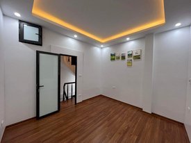 Nhà 4 tâng Nguyễn Lương Bằng chỉ 2,48 tỷ, diện tích 18m2