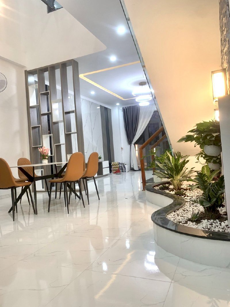 Nhà 1 mê, 5*26m hẻm Vạn Xuân, gần Mai Hăc Đế