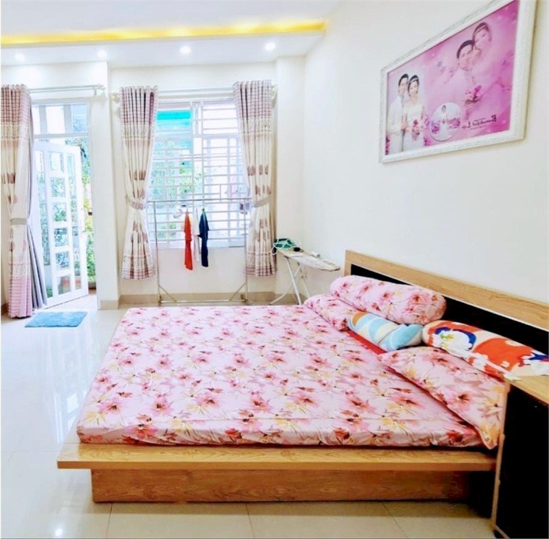 HBG Nguyễn Văn Nghi, 32m2, 5 tầng ĐẸP, 4PN, 4WC, giá chỉ 5.9 tỷ