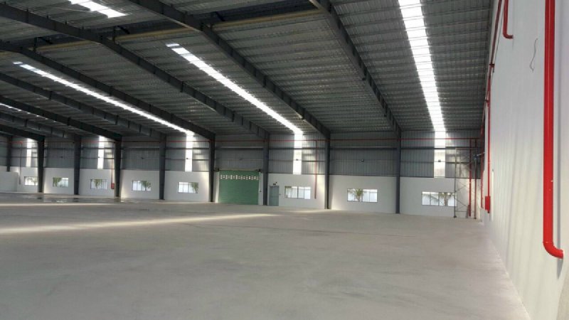 Cho thuê gấp nhà xưởng may mặc 5100m2 KCN Tân Đô, Đức Hòa, Long An