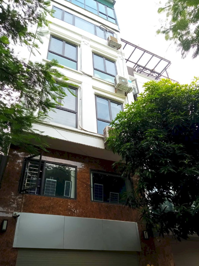 Bán tòa nhà đa chức năng 9 tầng mặt phố Nguyễn Chính 