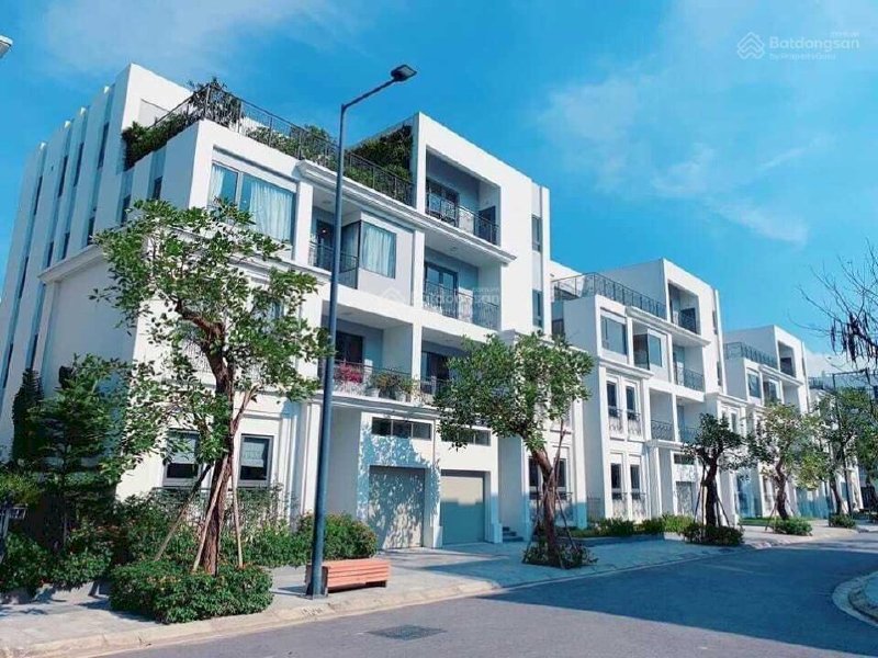 Cho thuê nhà liền kề, biệt thự the Manor Central Park Nguyễn Xiển, nhà mới 100%. 