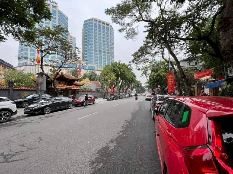 Nhà Bán Phố Lê Đại Hành, Kin Doanh, Gần Ô Tô - Sổ Nở Hậu