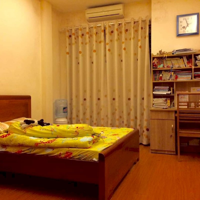 Nhà Bán Phố Lê Đại Hành, Kin Doanh, Gần Ô Tô - Sổ Nở Hậu