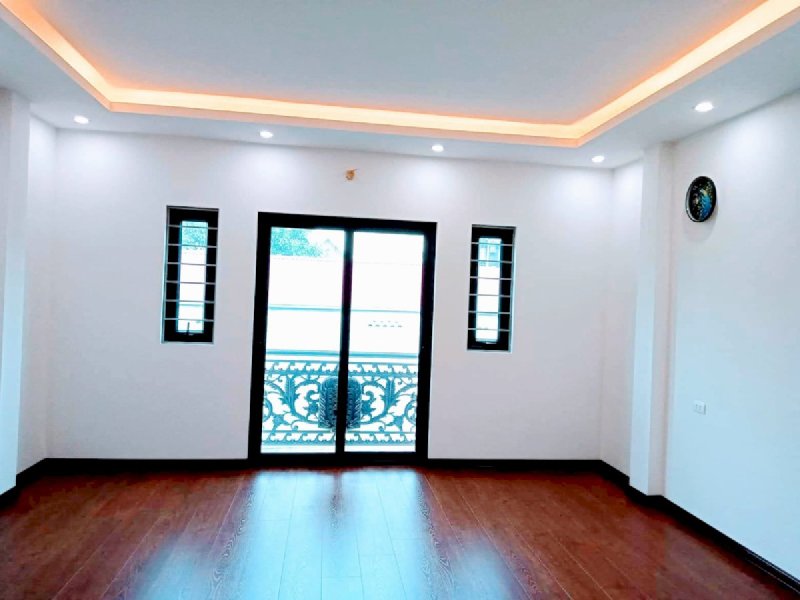 Bán Nhà Xuân Phương-34M 5Tầng-Nội thất đẹp-Gần Trung Tâm-Tiện Ích-View Thoáng