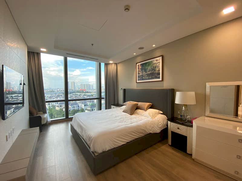 Cho thuê căn hộ cao cấp tại Landmark 81 loại 2PN Full NT, tầng cao vew sông xịn xò.