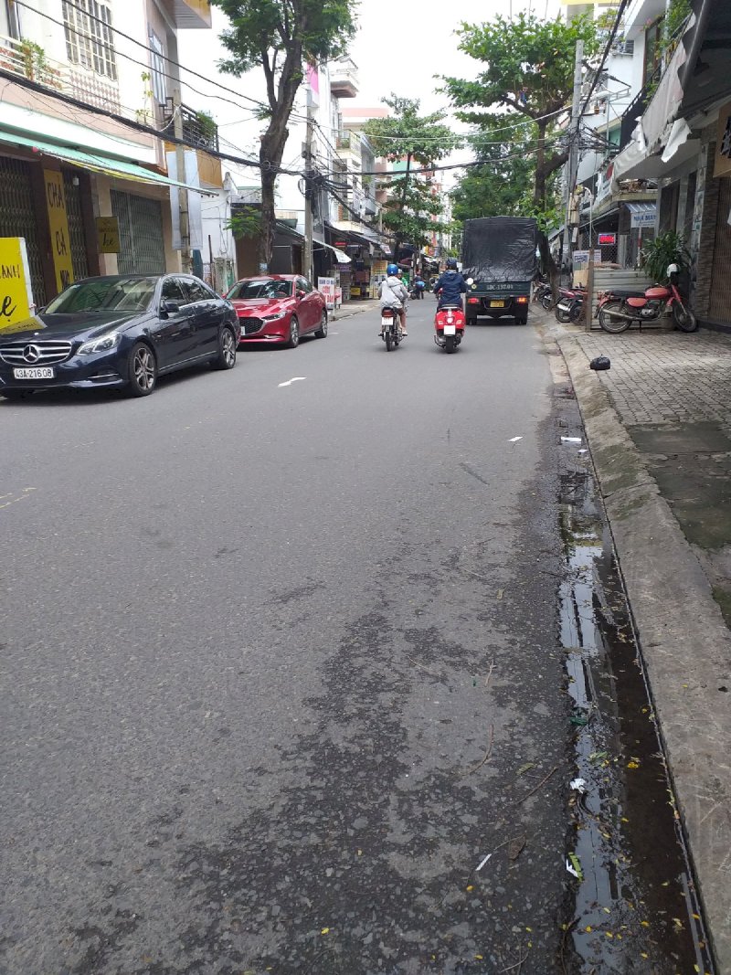 Nhà Mặt tiền Nguyễn Hoàng, 4 tầng mới đẹp, KD