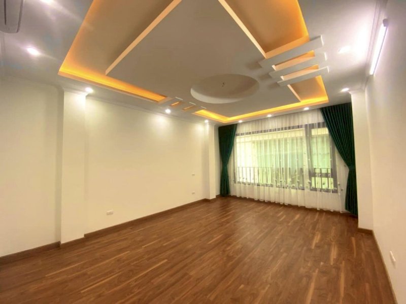 Bán Nhà Cầu Giấy – Nguyễn Khang, Otô Kinh Doanh, 50m2x7tầng, Thang Máy