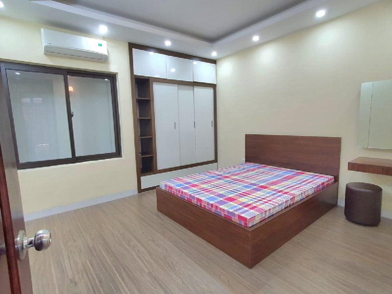 Liền kề TT1 văn phú 90m2 hà đông, trục 24m, kinh doanh, giá thương lượng.