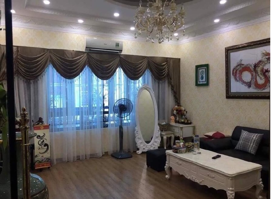 Bán nhà Vip Hoàng Ngân 62m2*7 tầng 12 tỷ.