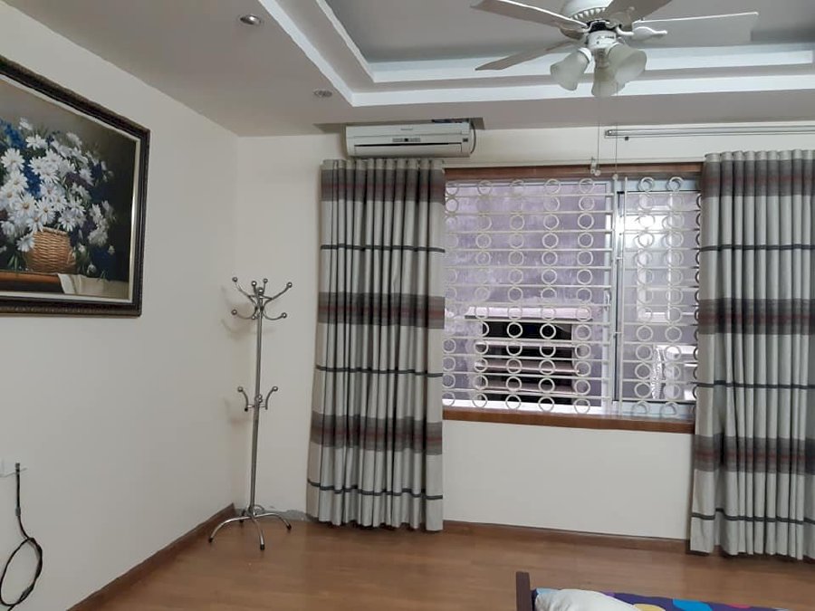 ​Bán Gấp Nhà Đẹp, Phố Kim Mã, Ba Đình, 36m2*4T, chỉ 2.7 tỷ.