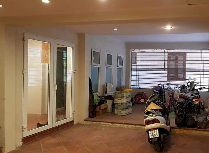 Bán nhà Minh Khai, lô góc, có gara ô tô, 90m2 x 5 tầng, 10.5 tỷ