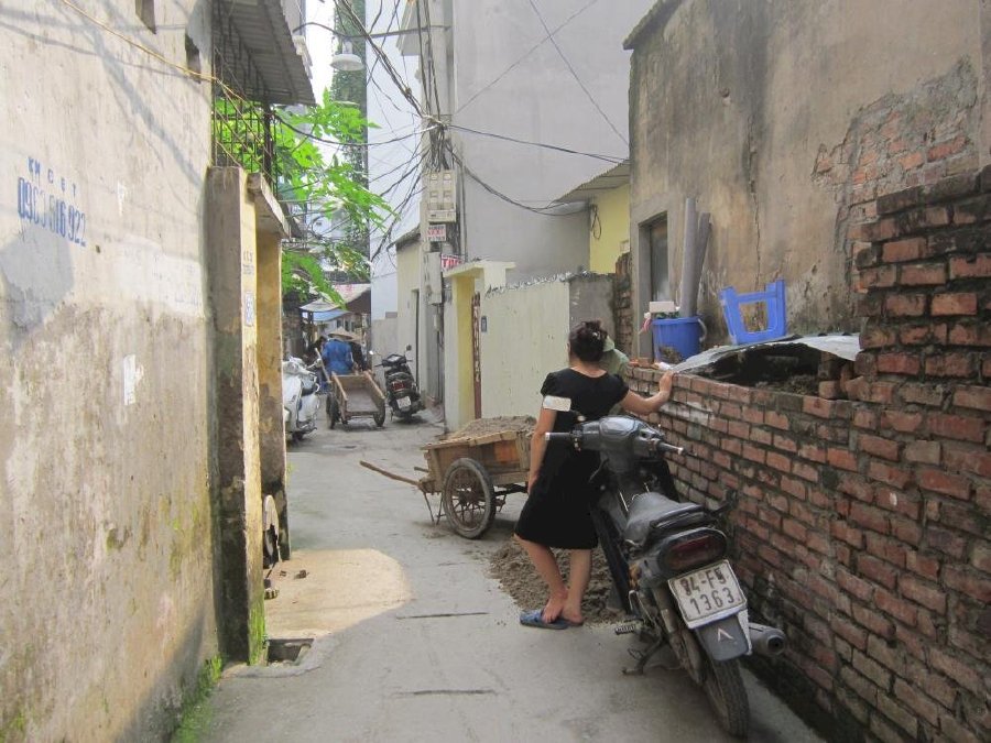 Chỉ 2.5 tỷ có ngay nhà trung tâm quận Tây Hồ, lô góc 2 mặt ngõ 3m, kinh doanh đỉnh, LH 0982468422