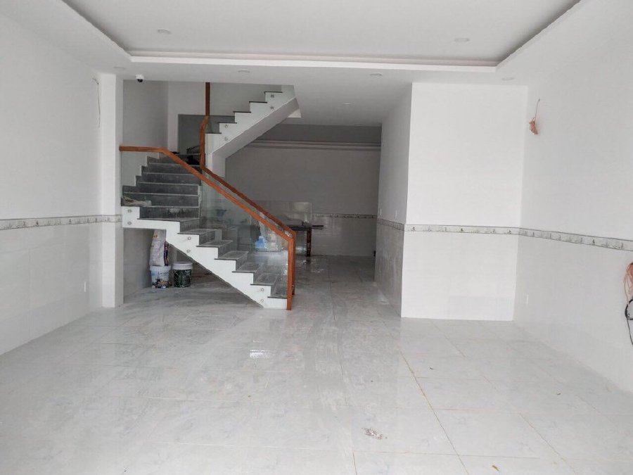 Bán Nhà Riêng Gần Chợ Bình Chánh Dt 100m2 Có Sổ Hồng Riêng