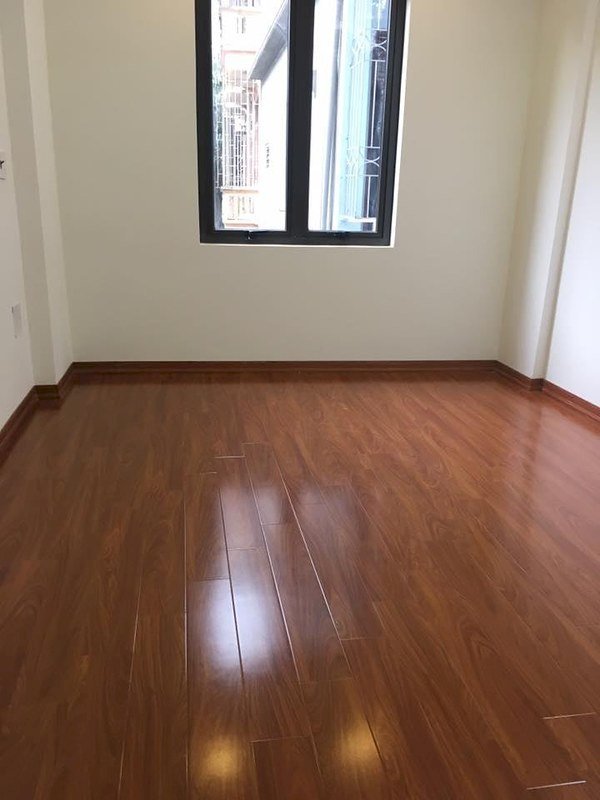 Bán nhà Nguyễn Phúc Lai, Đống Đa, 38m2 5T, 3,5m chỉ 4,4 tỷ