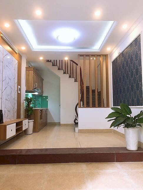 Bán nhà mới ở ngay Vạn Phúc, Hà Đông DT 32m2*5T ô tô vào nhà 2,5 tỷ. LH 0982468422