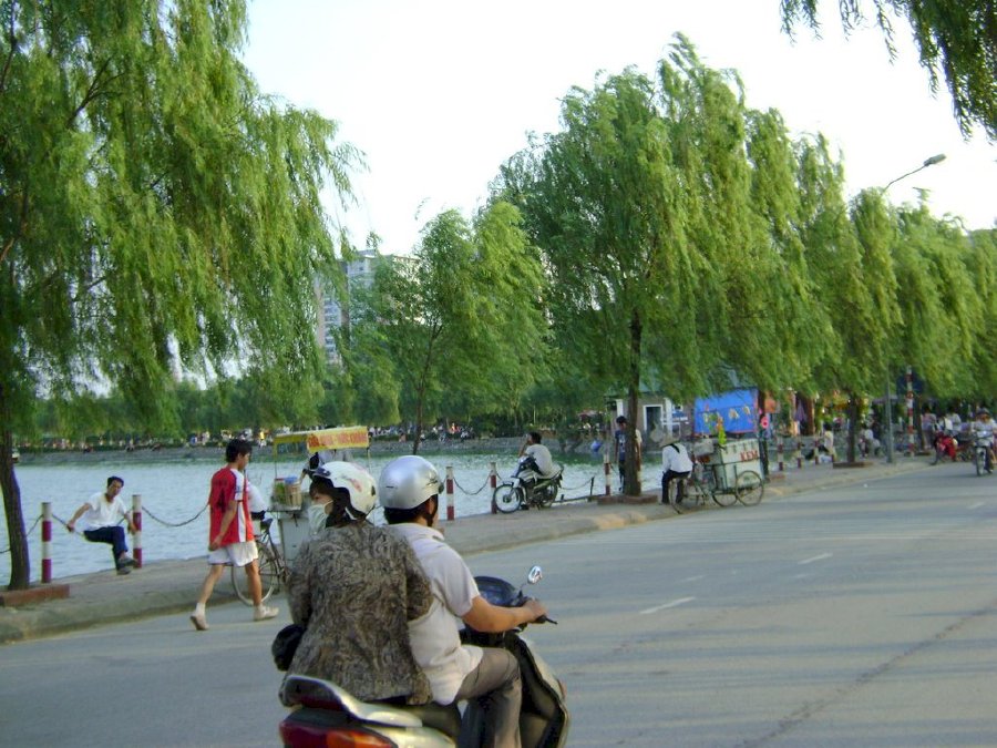 Bán căn mặt hồ Văn Quán siêu to khổng lồ, LÔ GÓC 95m*4T, kinh doanh đỉnh cao, view hồ siêu đẹp 18 tỷ