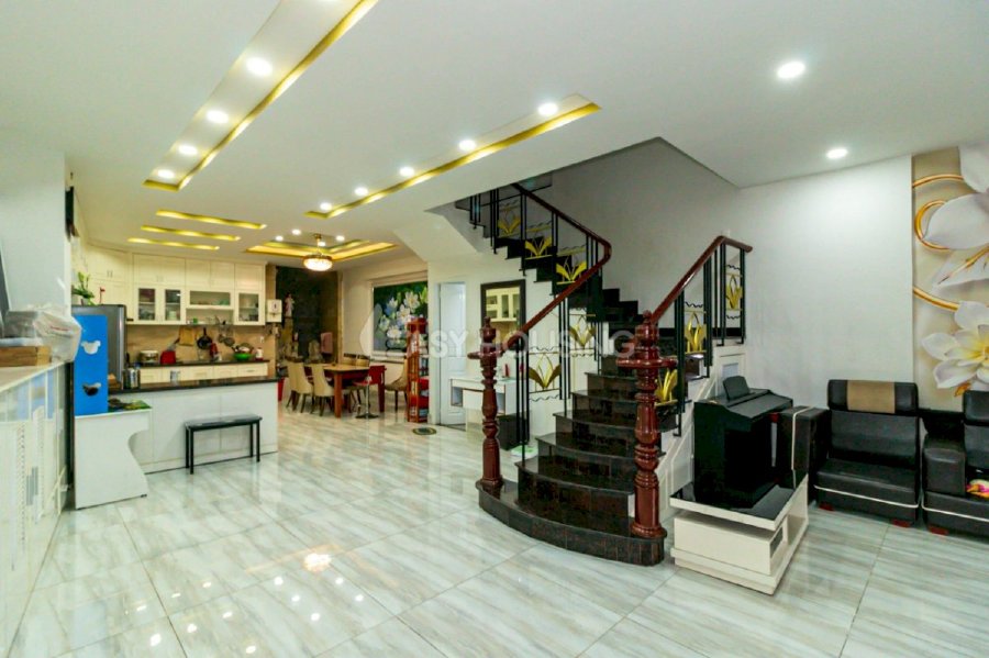 Bán nhà Tân Phú,Tây Thạnh,DTSD 358m2,giá 7.2 tỷ,12 phòng ngủ,cho thuê 25 tr/tháng