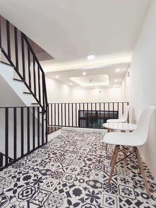 BÁN NHÀ TRƯỜNG CHINH - MỚI - ĐẸP - 40M2 * 5 TẦNG GIÁ 4.8 TỶ.