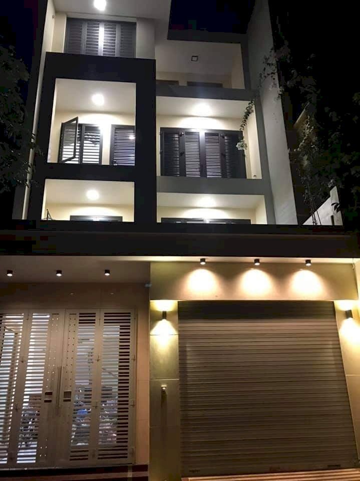 Cần bán nhà khu đô thị mới Đông Sơn, Phường An Hoạch 95m2, 4 tầng, mặt tiền 7m giá rẻ