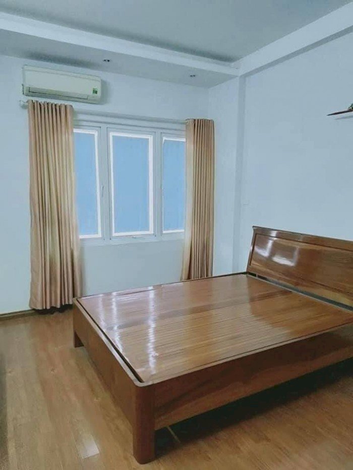 Chỉ 4 tỷ nhà Khương Đình 55m2 5T ở ngay gần ô tô