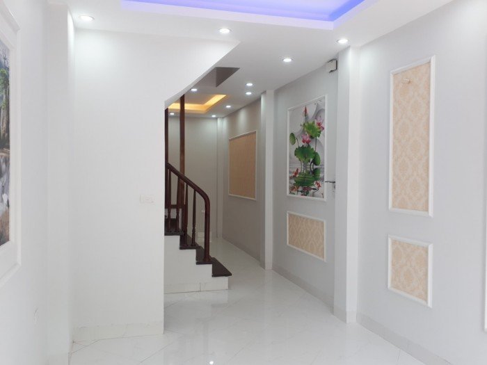 Nhà xây 4 tầng Dt 32m2 Giá 2,tỷ 450 triệu