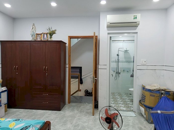 Bán nhà mới siêu đẹp 4 tầng, diện tích 40m2 gần siêu thị Co.opmart Rạch Miễu