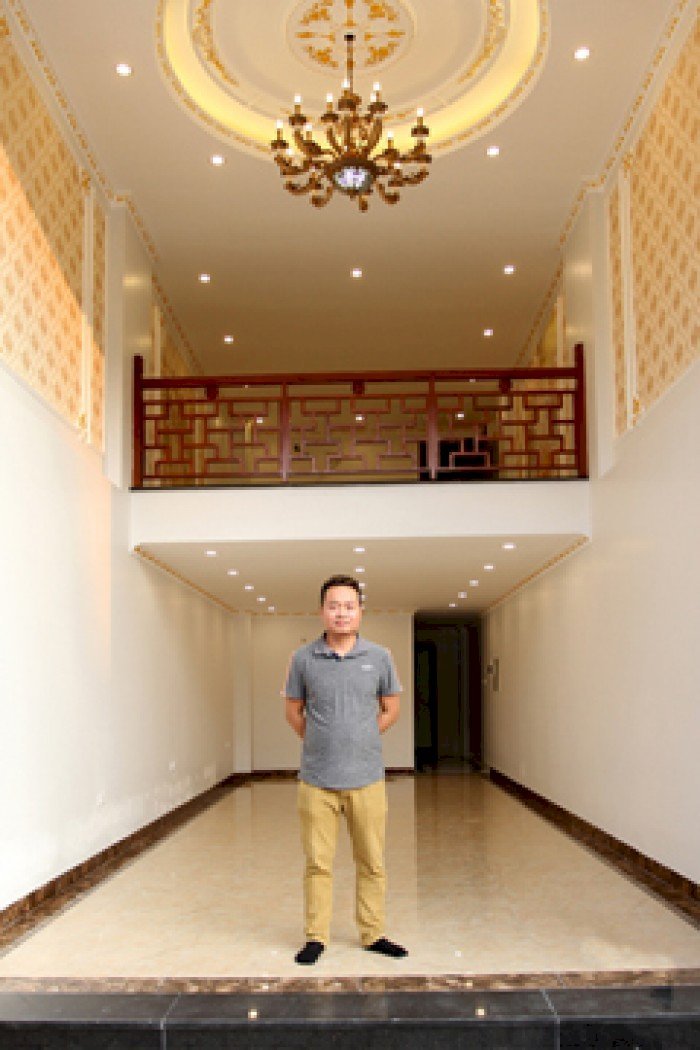 Bán nhà mặt phố Chu Huy Mân, Phúc Đồng, Long Biên, Hà Nội (Đường chính vào Vi