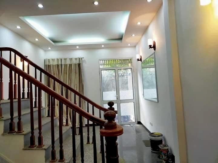 Bán nhà Lĩnh Nam 49m2, 4T, mt 4m, 3 tỷ Hoàng Mai