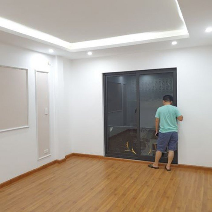 Bán nhà đẹp phố Láng Hạ, Đống Đa 34m2*6T, ngõ thông, giá 3.4 tỷ .