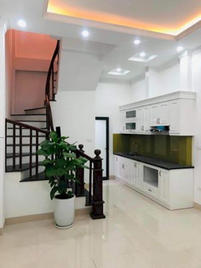 Bán nhà Khương Trung, Thanh Xuân, vị trí đẹp, gần phố, 47.6m2* 5T, giá 3.1 tỷ