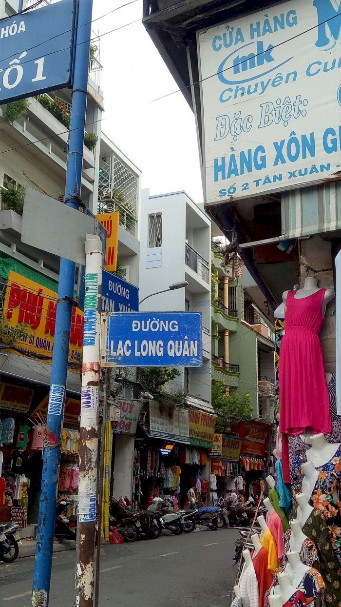 Bán nhà Lạc Long Quân Tân Bình, 5 phòng ngủ. Siêu đẹp, Giá Shock