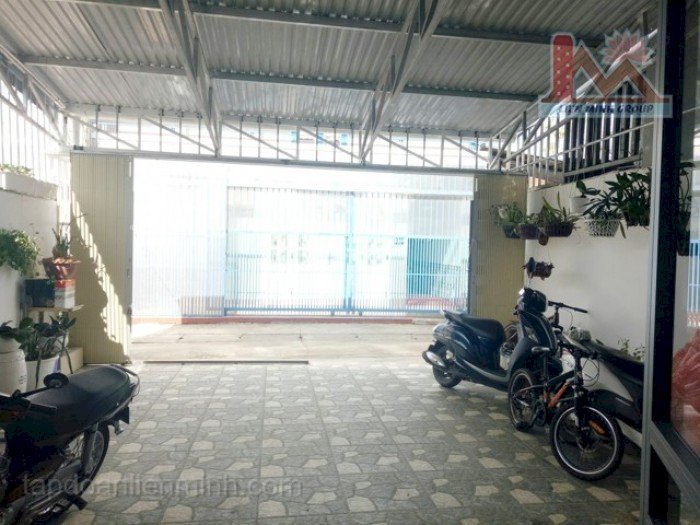 Bán nhà sân rộng có chỗ đậu xe tại Lữ Gia, Đà Lạt, Lâm Đồng